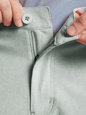 GLACIER GREY 7 Inch Heather Performance Golf Shorts close-up of waistband and button detail